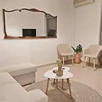 Apartamento New Modern Flat Pyrgos Centre Olympia