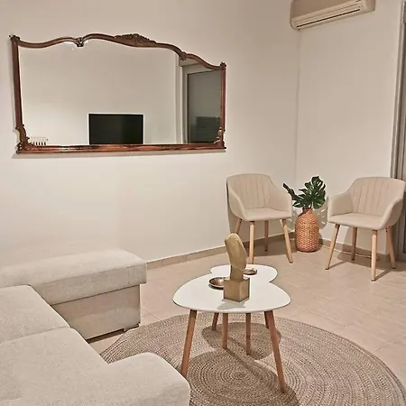 Апартаменты New Modern Flat Pyrgos Centre Olympia