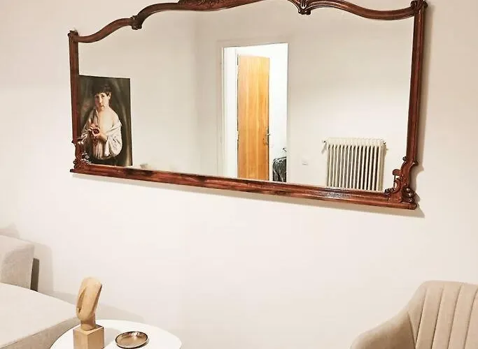 New Modern Flat Pyrgos Centre Olympia アパート *